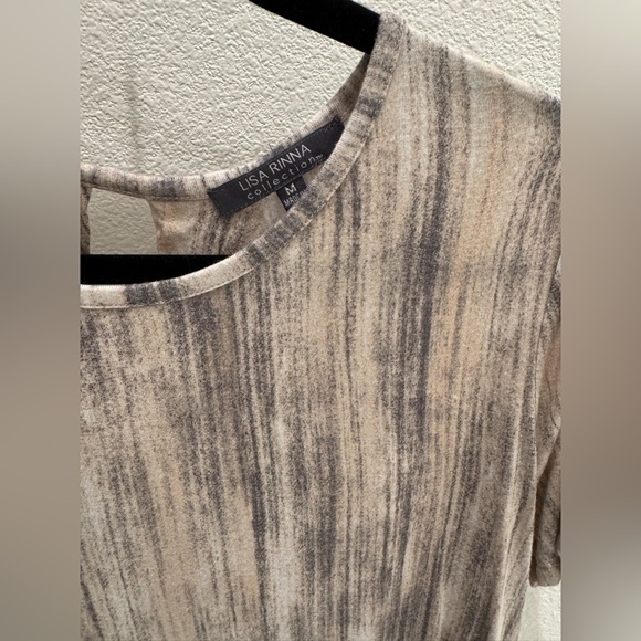 Lisa Rinna Collection Women's Tan Top size medium - Picture 2 of 6